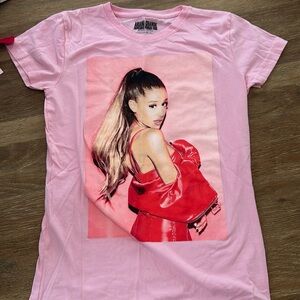 ARIANA GRANDE dangerous woman tour concert tee